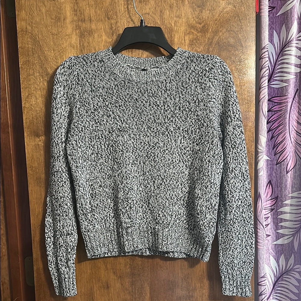 H&M Black and White Crew Neck Sweater with Cozy Knit